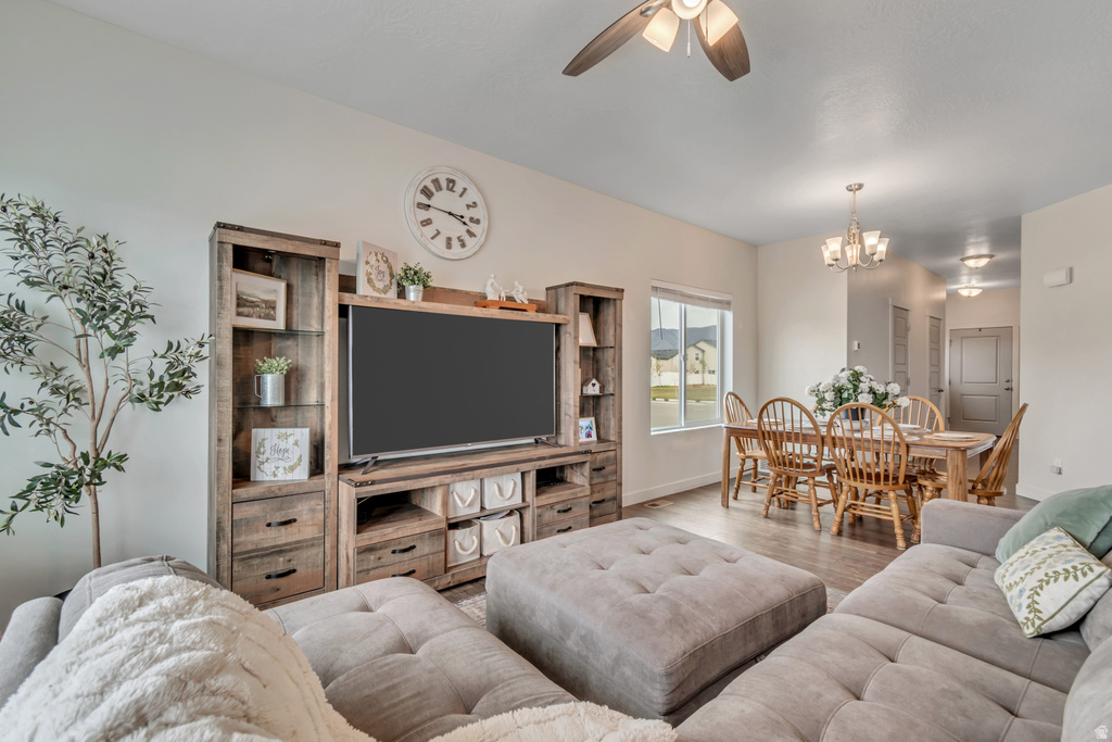 5673 N SAGEWOOD DR Stansbury Park, UT 84074