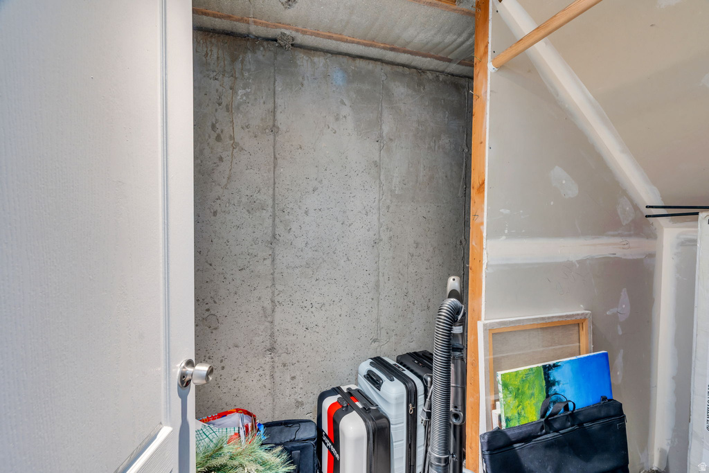 190 N 100 W Alpine, UT 84004