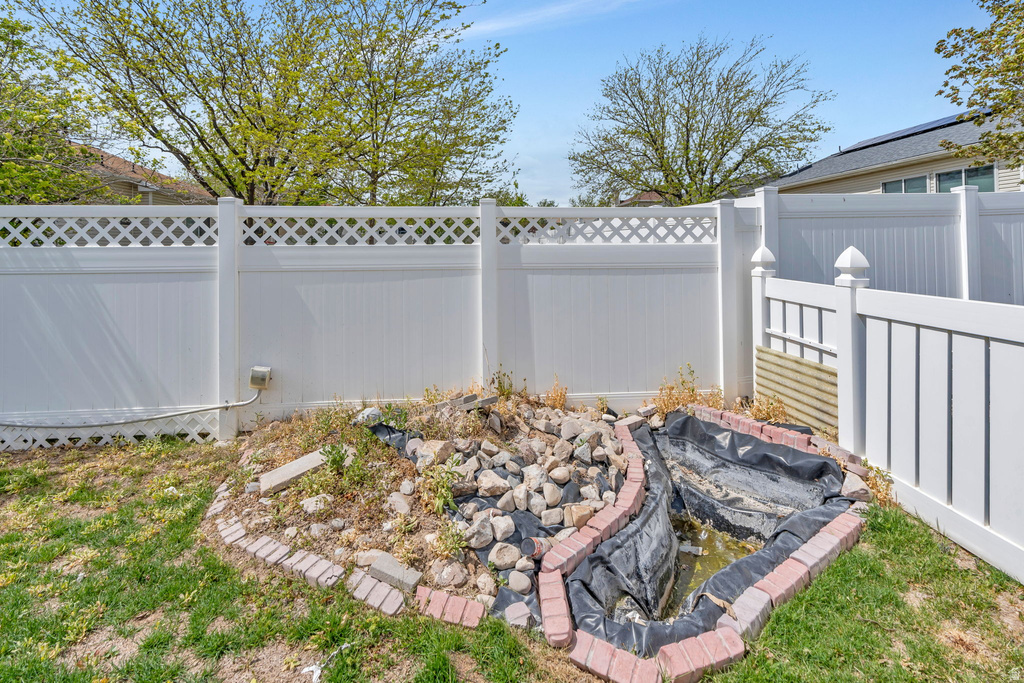 2018 W GLEN AVE Riverton, UT 84065