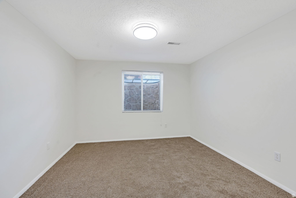 2018 W GLEN AVE Riverton, UT 84065