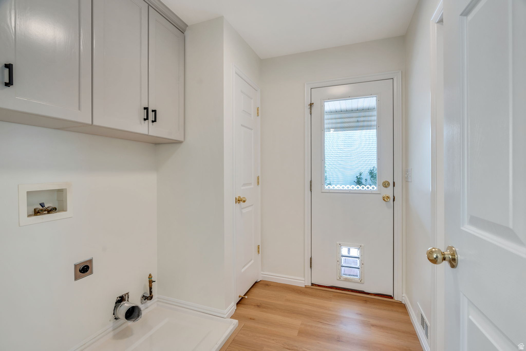 2018 W GLEN AVE Riverton, UT 84065