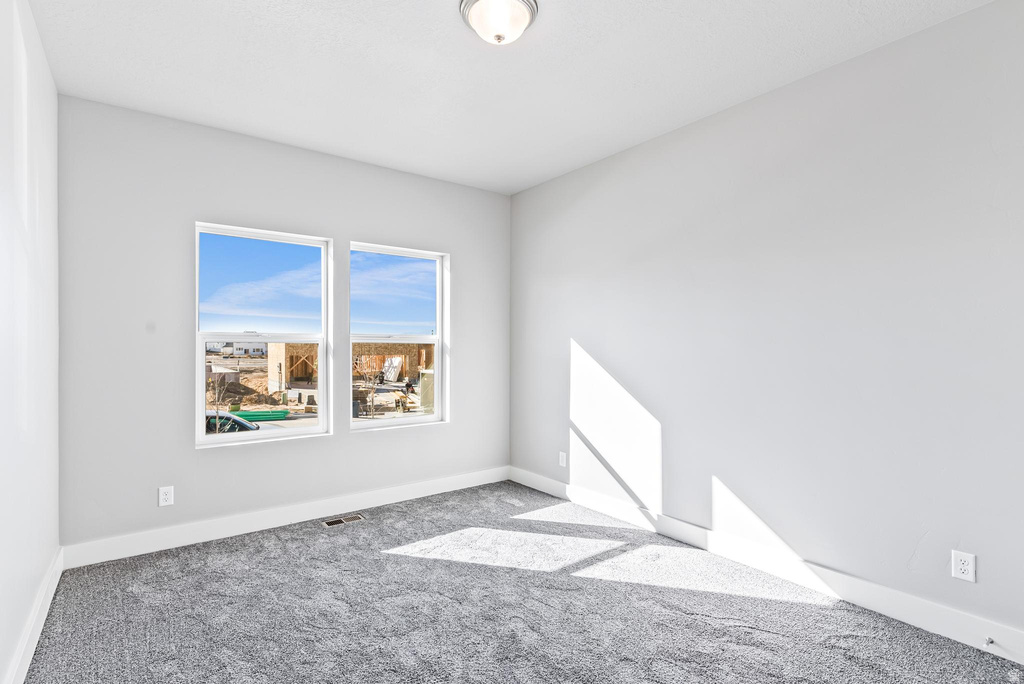 1686 S WINDSONG DR #HARM Santaquin, UT 84655