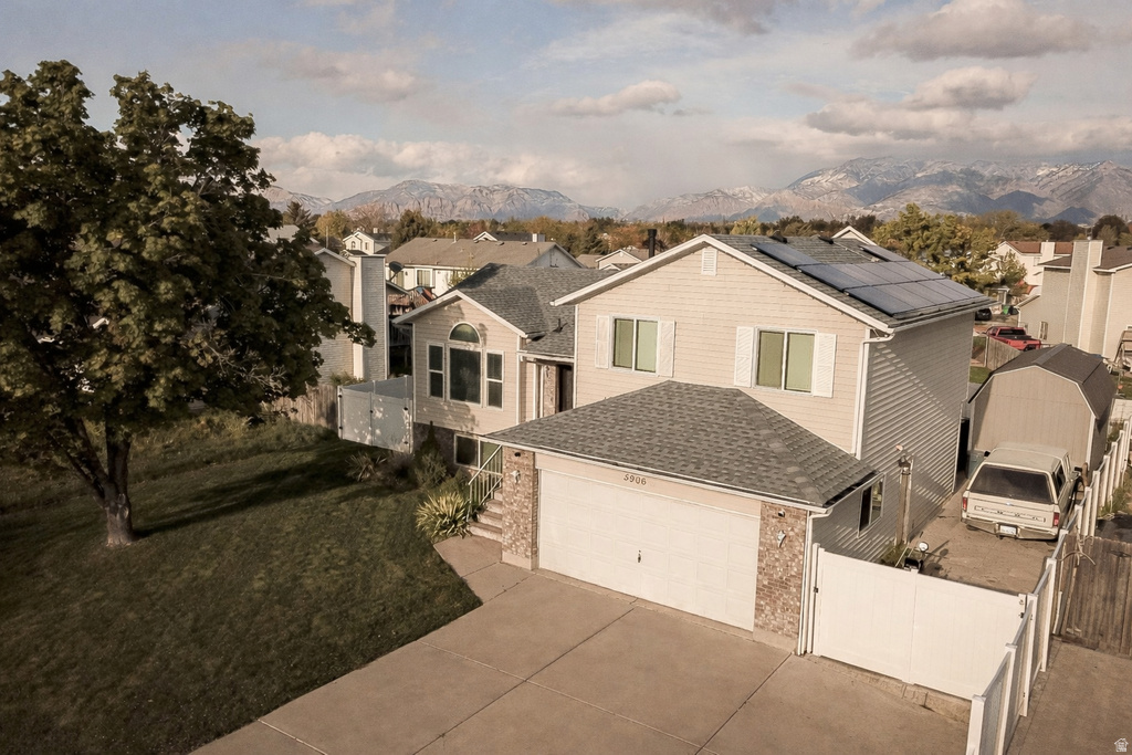 5906 S 4075 W Roy, UT 84067