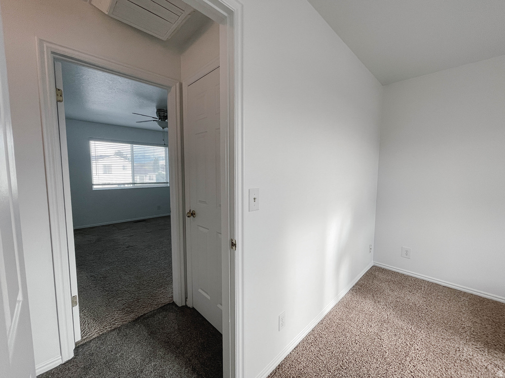 5906 S 4075 W Roy, UT 84067