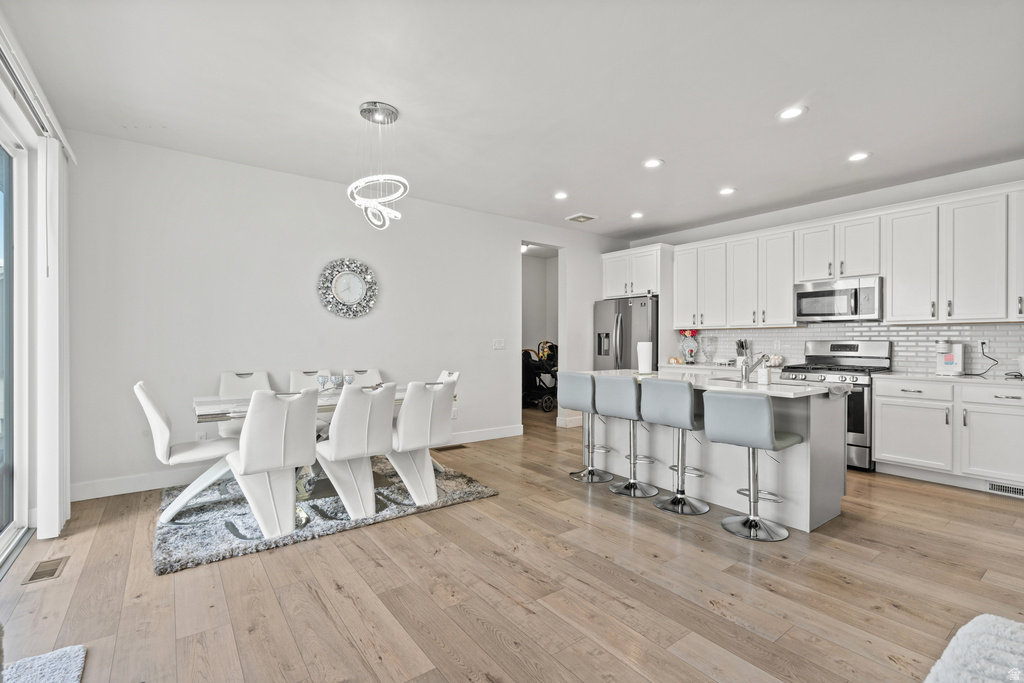 11727 S MORING POINT WAY South Jordan, UT 84009