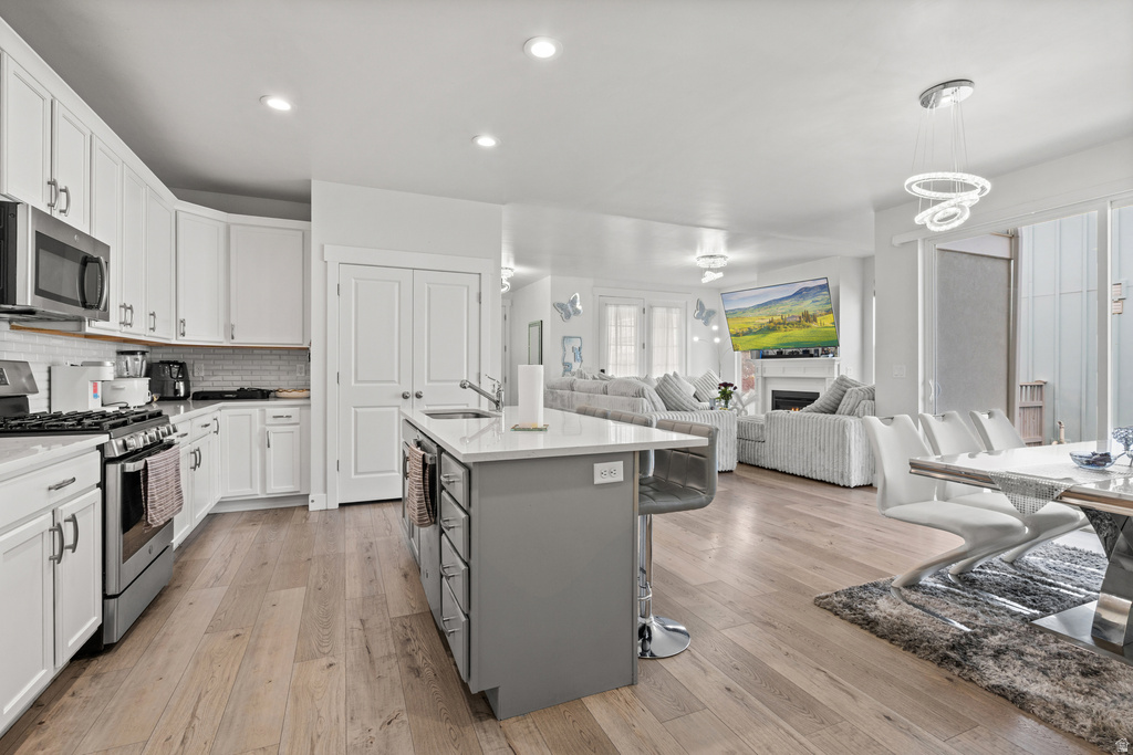 11727 S MORING POINT WAY South Jordan, UT 84009