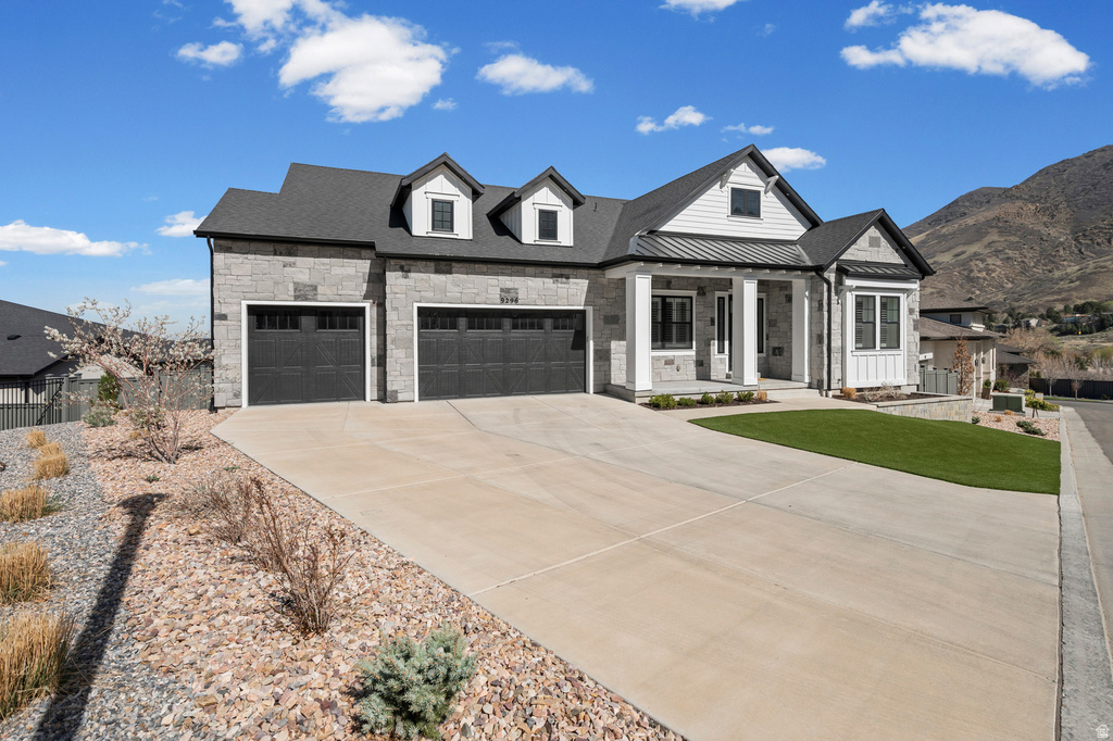 9296 S REGATTA LN Cottonwood Heights, UT 84093