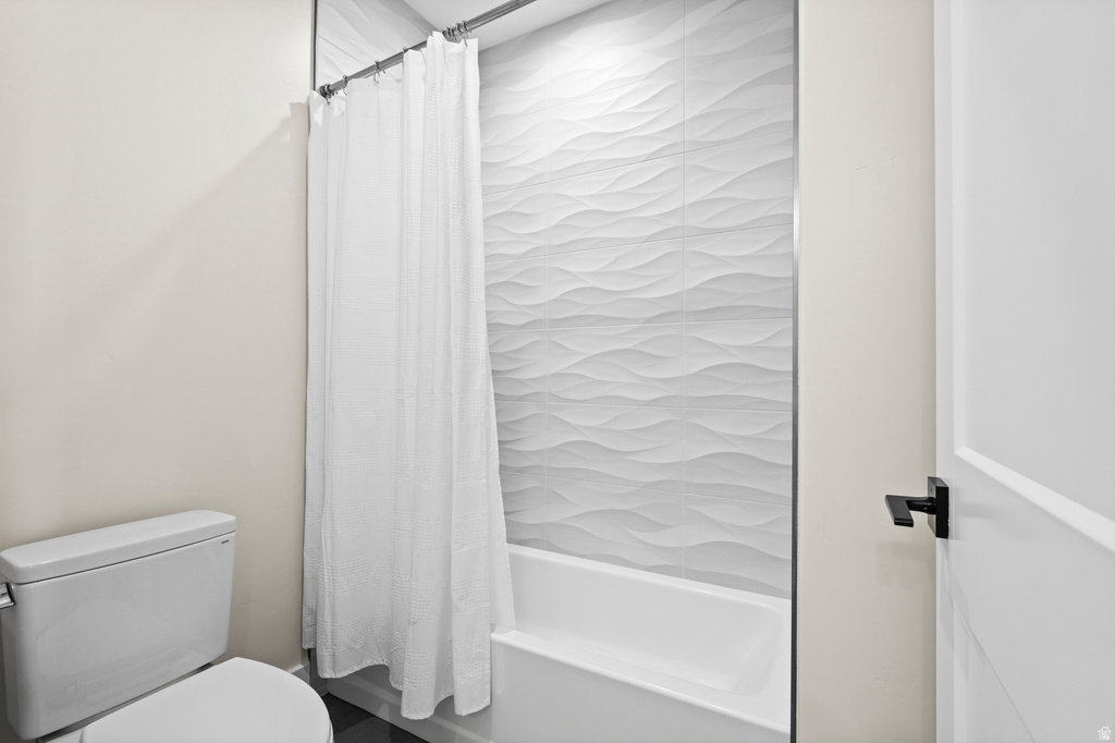 9296 S REGATTA LN Cottonwood Heights, UT 84093