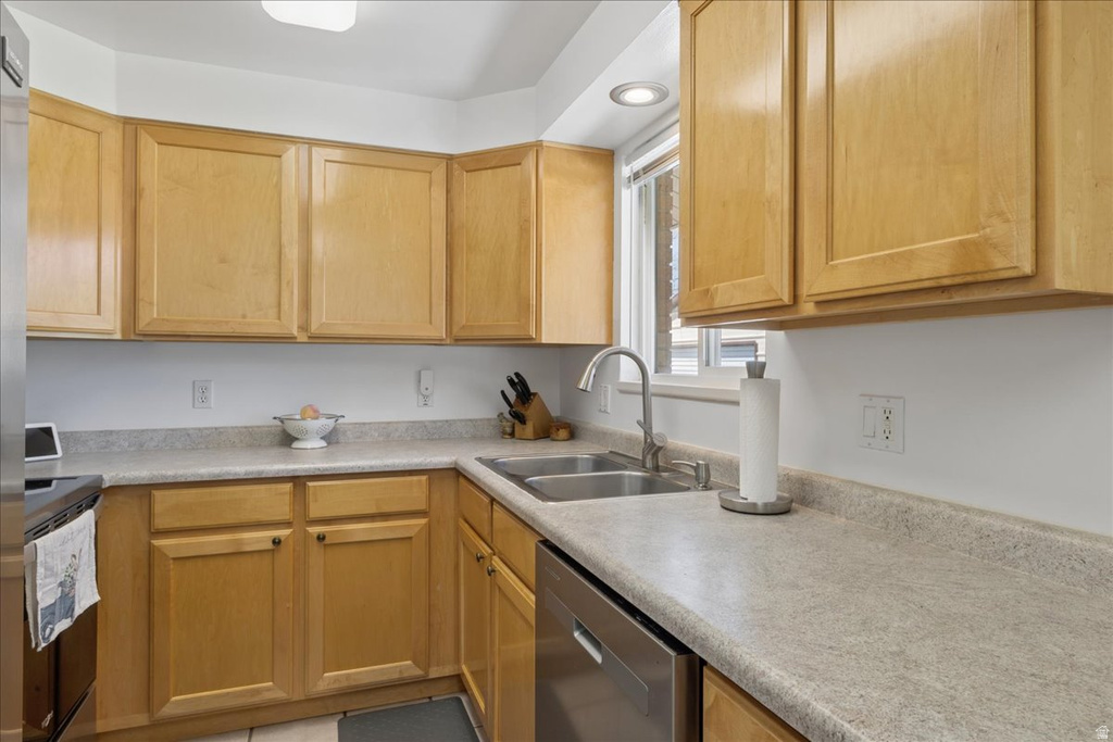 2312 S 1800 W Syracuse, UT 84075