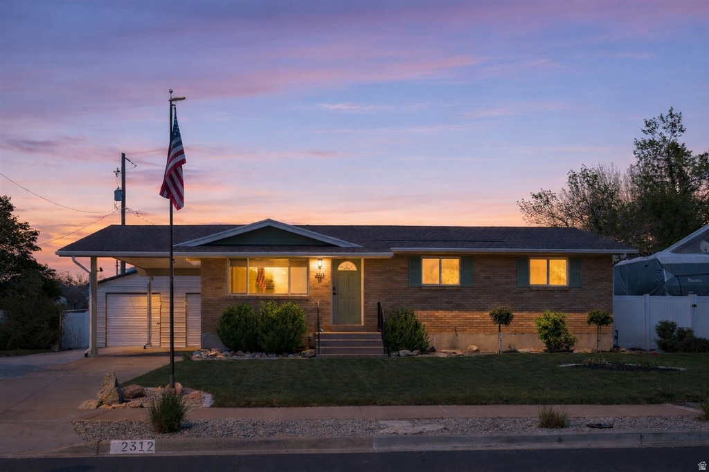 2312 S 1800 W Syracuse, UT 84075