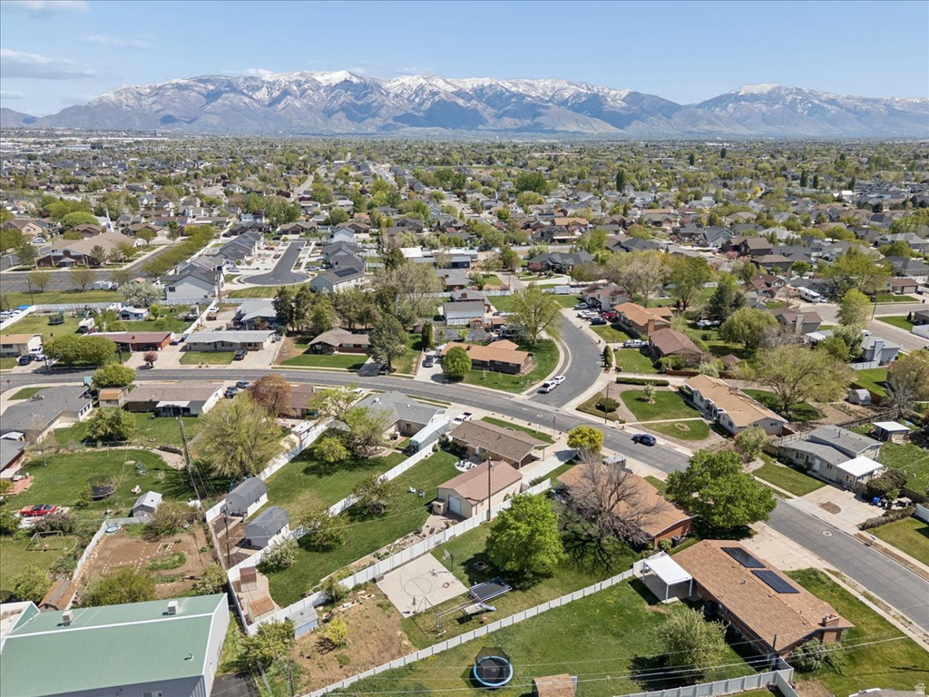 2312 S 1800 W Syracuse, UT 84075