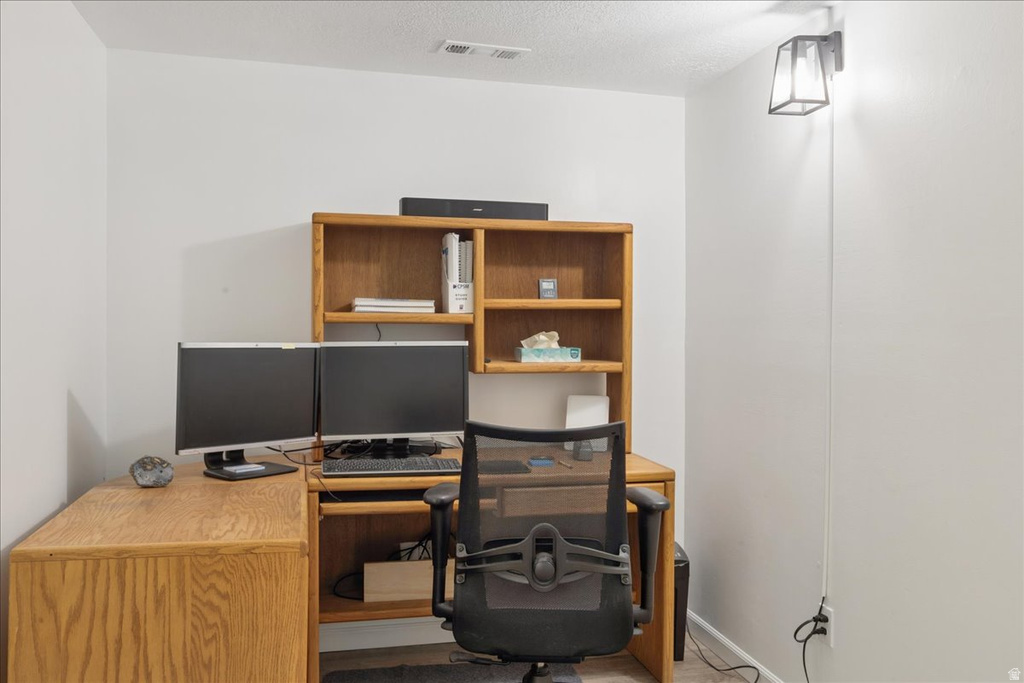 2312 S 1800 W Syracuse, UT 84075