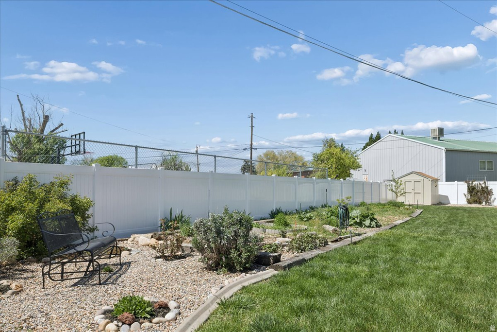 2312 S 1800 W Syracuse, UT 84075