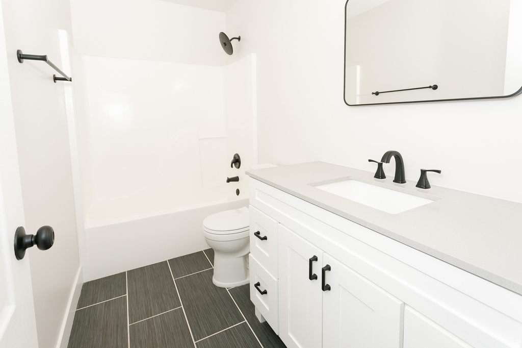 8575 W BOSNALL BAY Magna, UT 84044