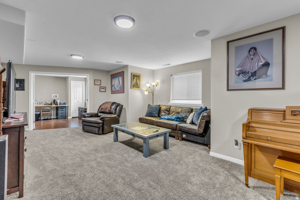 486 W 350 S Layton, UT 84041