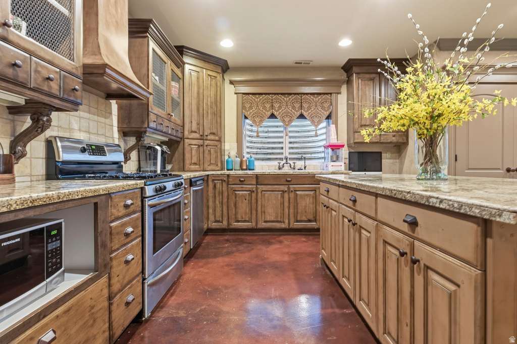 574 W 600 N Alpine, UT 84004