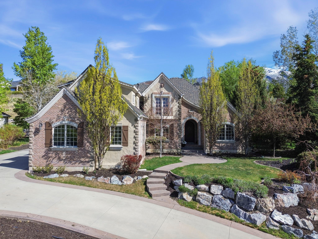 574 W 600 N Alpine, UT 84004