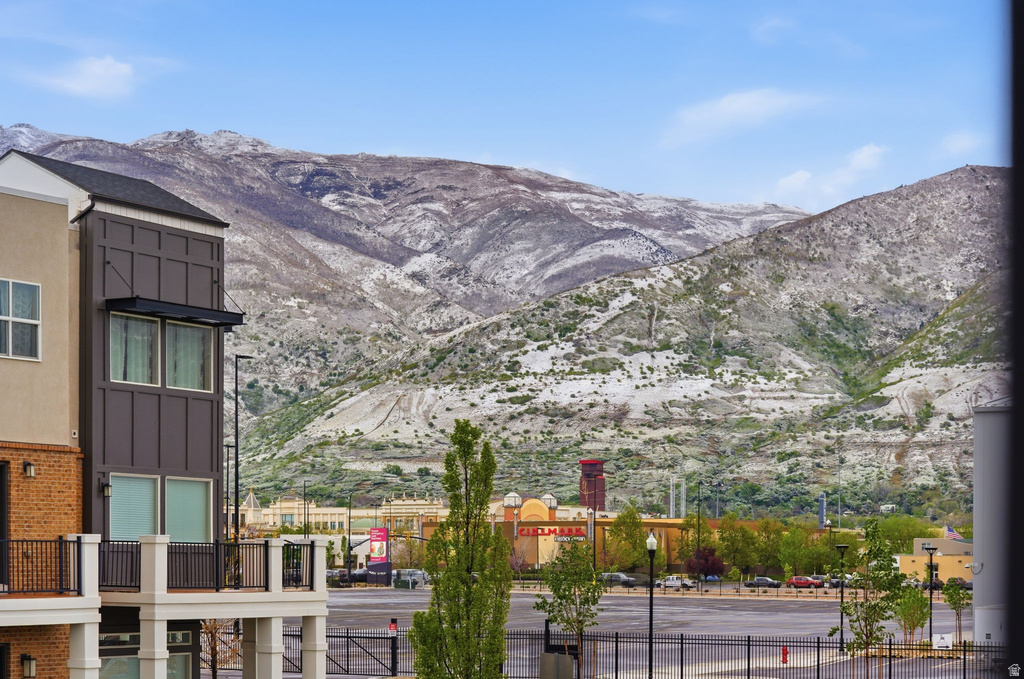 11 S RIO GRAND AVE Farmington, UT 84025