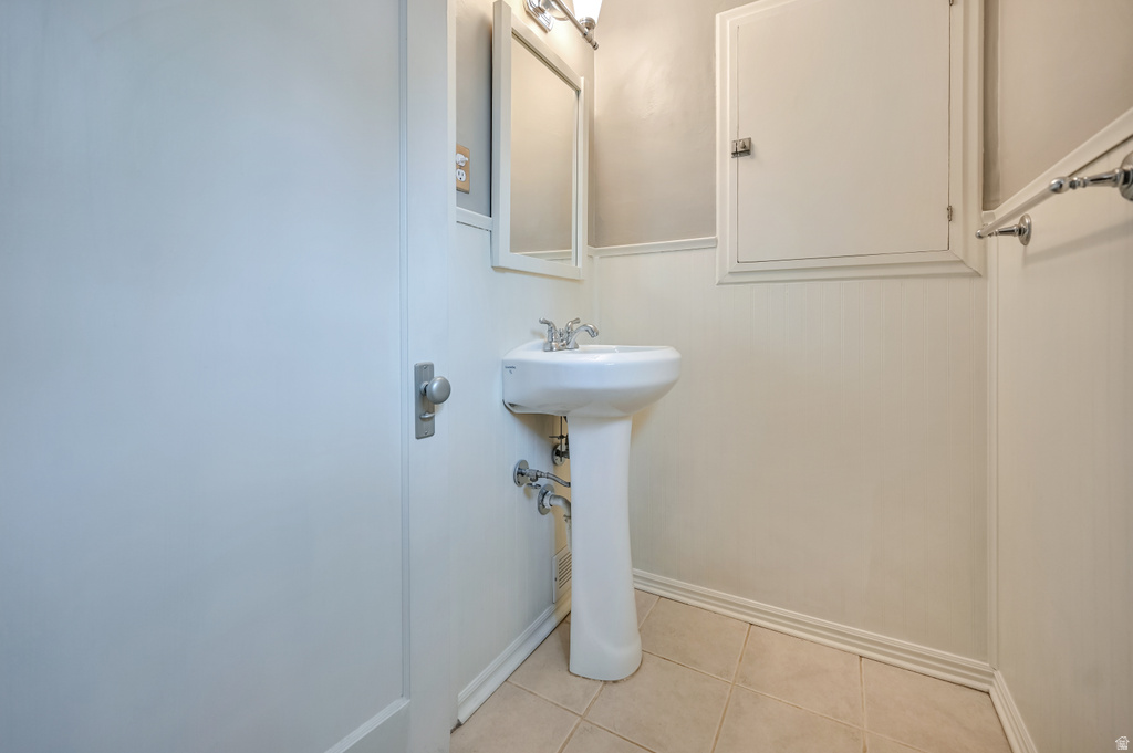 250 W 100 N Logan, UT 84321