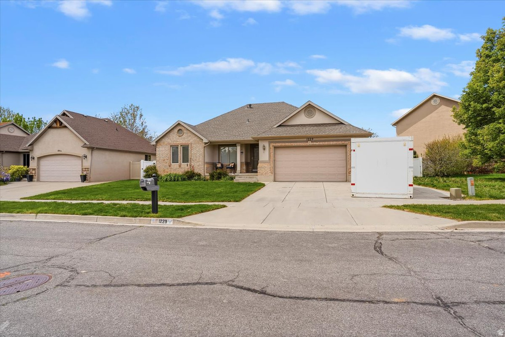 1229 N 2025 W Layton, UT 84041
