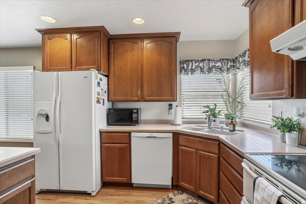 1229 N 2025 W Layton, UT 84041