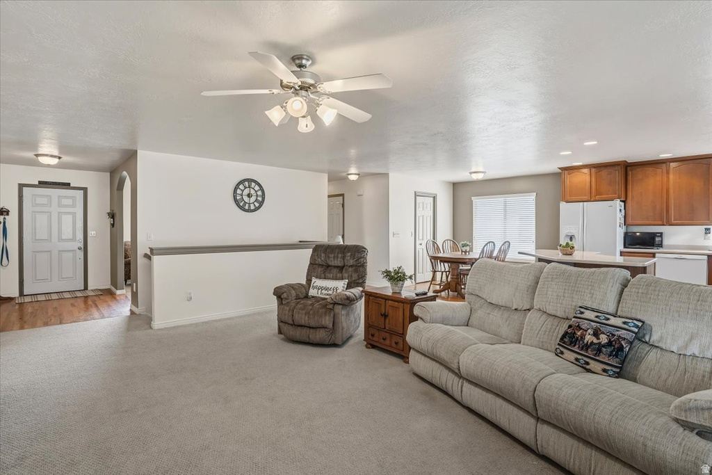 1229 N 2025 W Layton, UT 84041