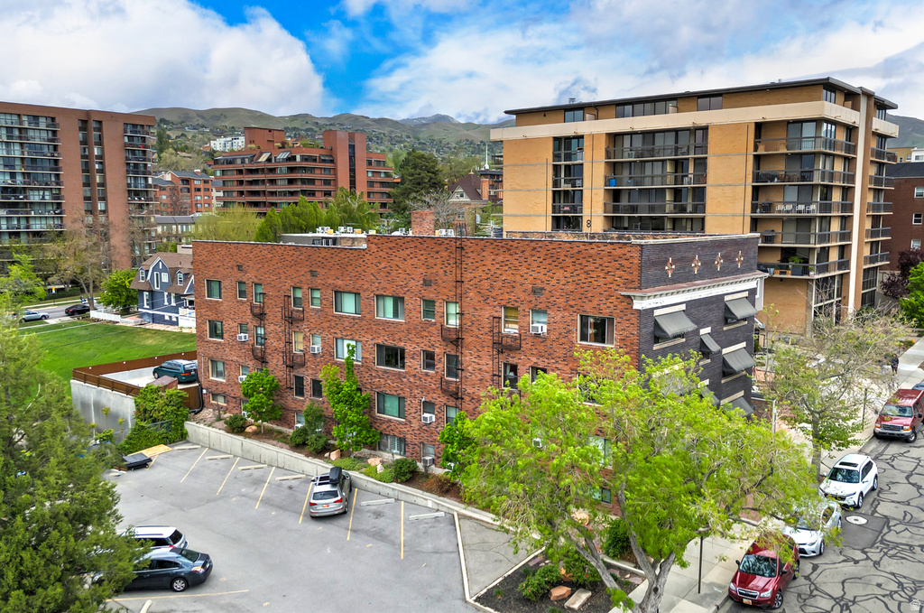 125 E 1ST AVE #308 Salt Lake City, UT 84103