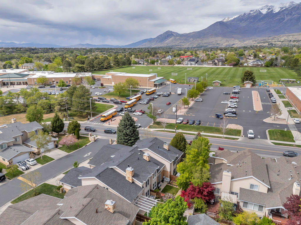 2306 N 390 E Provo, UT 84604