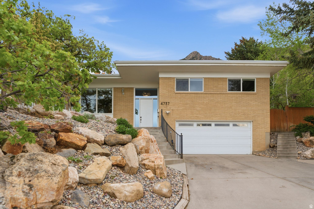 4737 S QUAIL POINT RD Salt Lake City, UT 84124