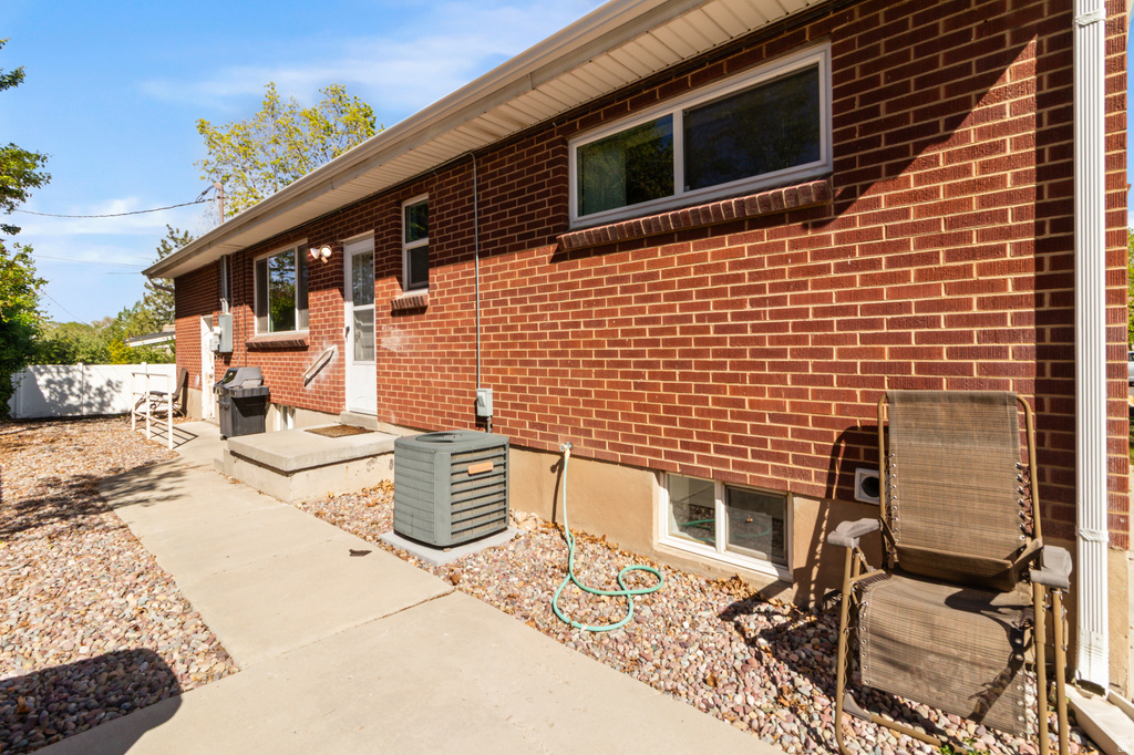 3260 E CUMMINGS RD Millcreek, UT 84109