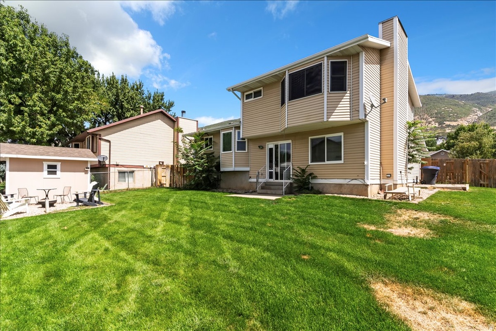 888 RICE CIR Farmington, UT 84025