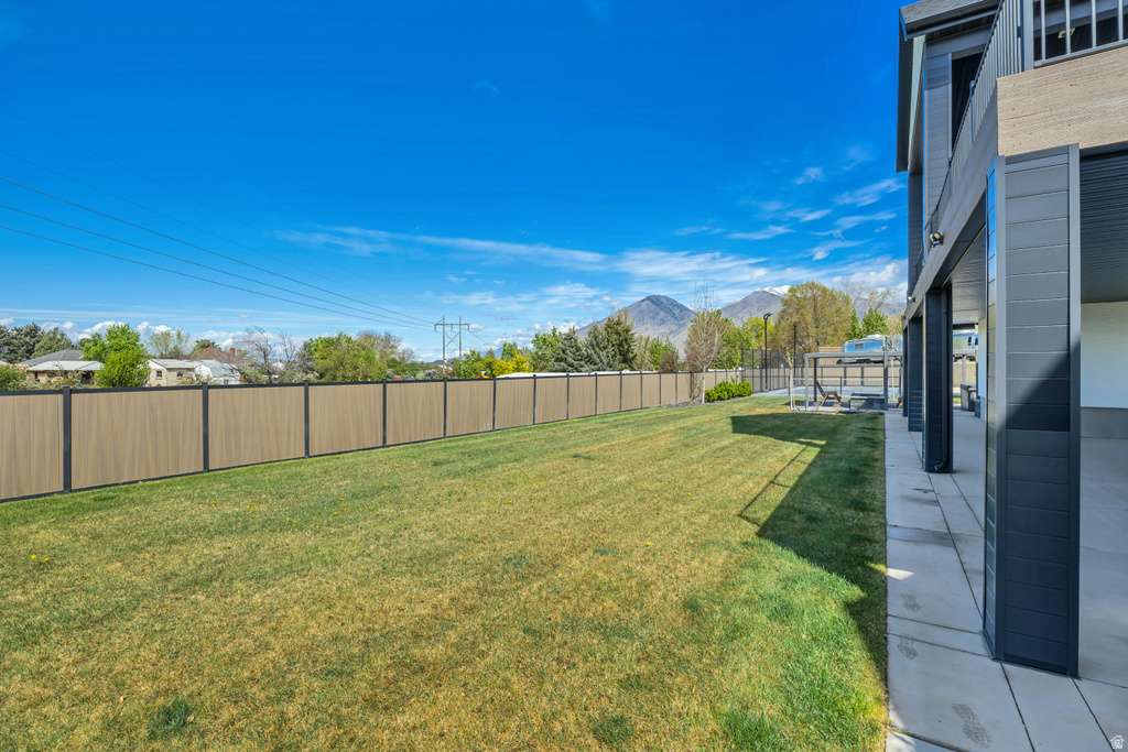 1720 S HILLCREST CIR Mapleton, UT 84664