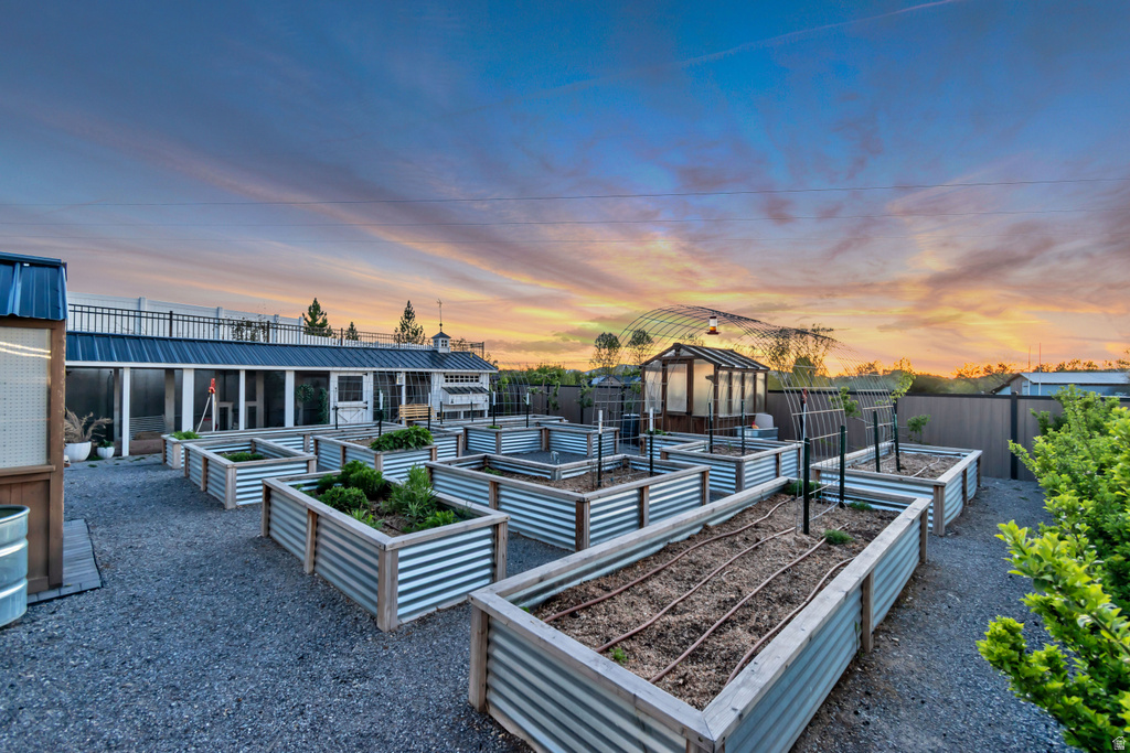 1720 S HILLCREST CIR Mapleton, UT 84664