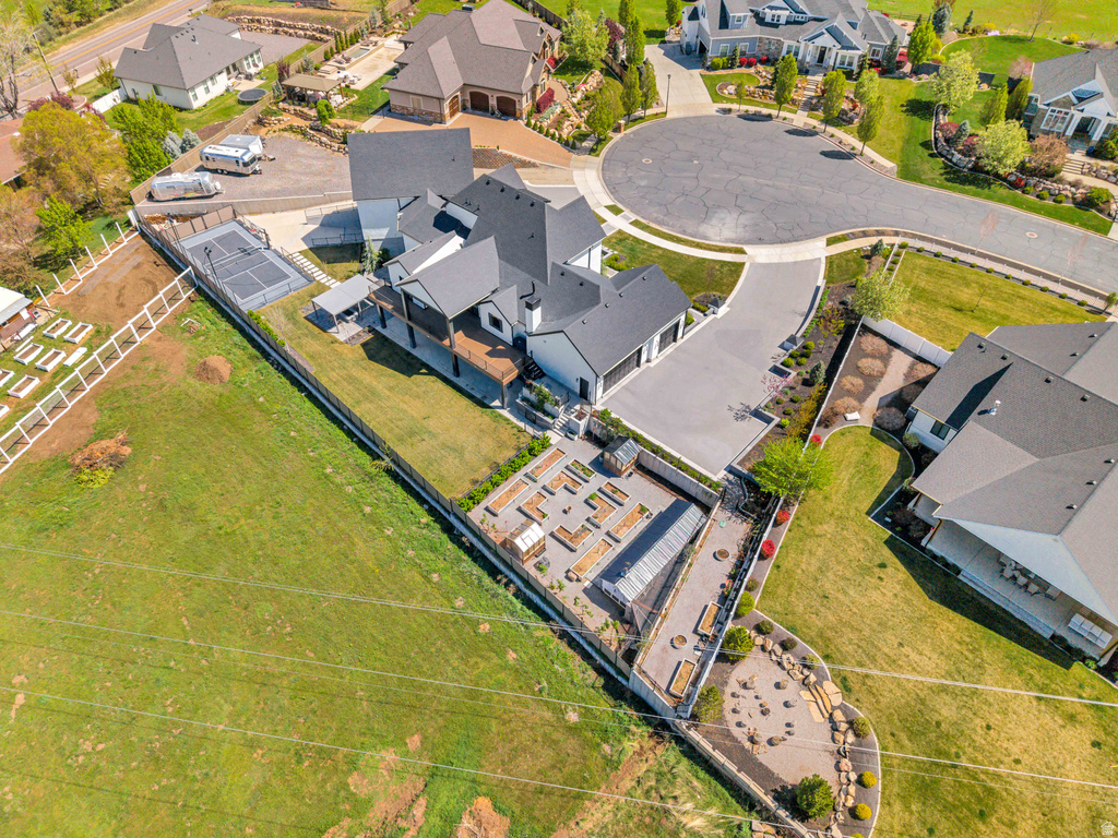 1720 S HILLCREST CIR Mapleton, UT 84664