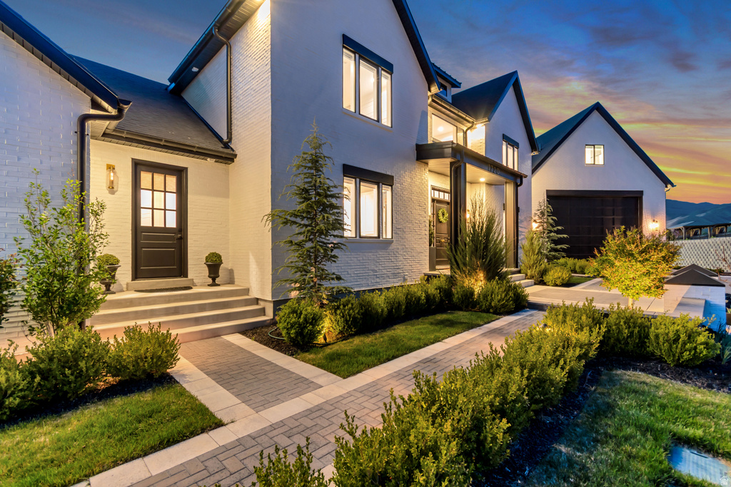 1720 S HILLCREST CIR Mapleton, UT 84664