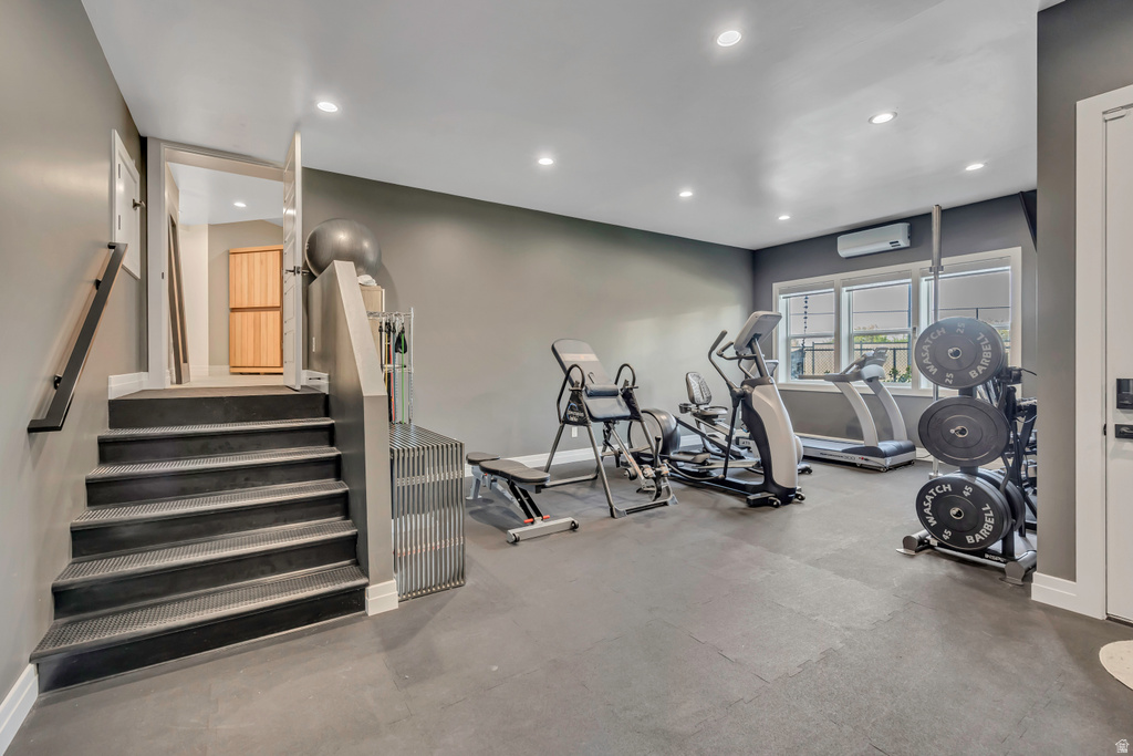 1720 S HILLCREST CIR Mapleton, UT 84664