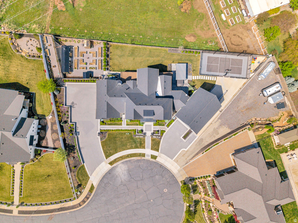 1720 S HILLCREST CIR Mapleton, UT 84664