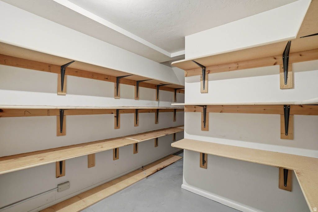 1681 E 6550 S Murray, UT 84121