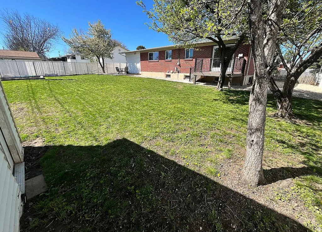 605 W 5735 S Murray, UT 84123