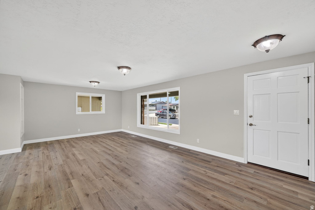 605 W 5735 S Murray, UT 84123