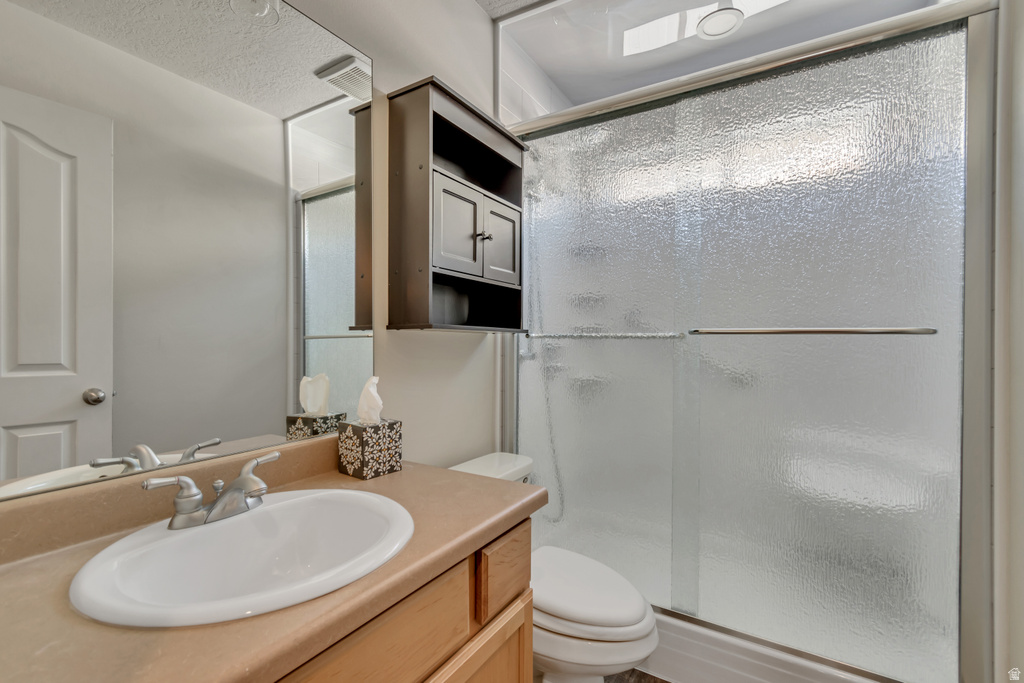 1041 ASCOT DR North Salt Lake, UT 84054