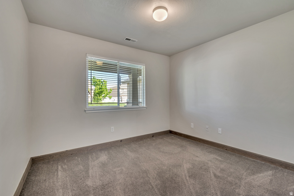 1041 ASCOT DR North Salt Lake, UT 84054