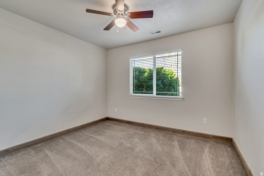 1041 ASCOT DR North Salt Lake, UT 84054