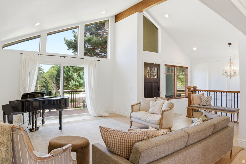 880 STRINGTOWN RD Midway, UT 84049