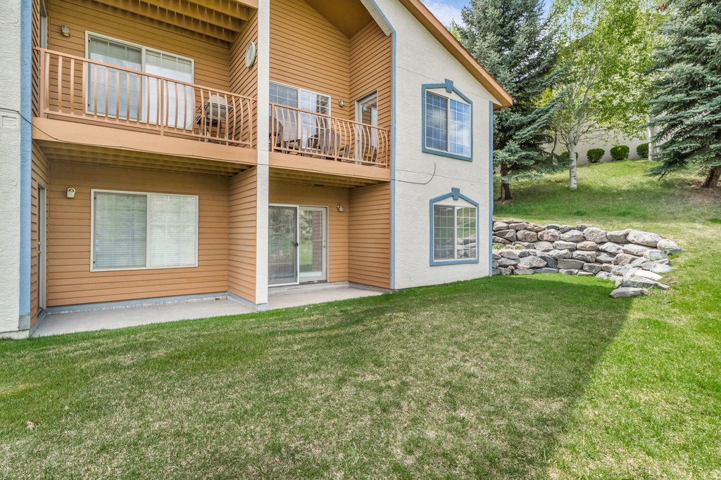 984 URI LN #D-6 Midway, UT 84049