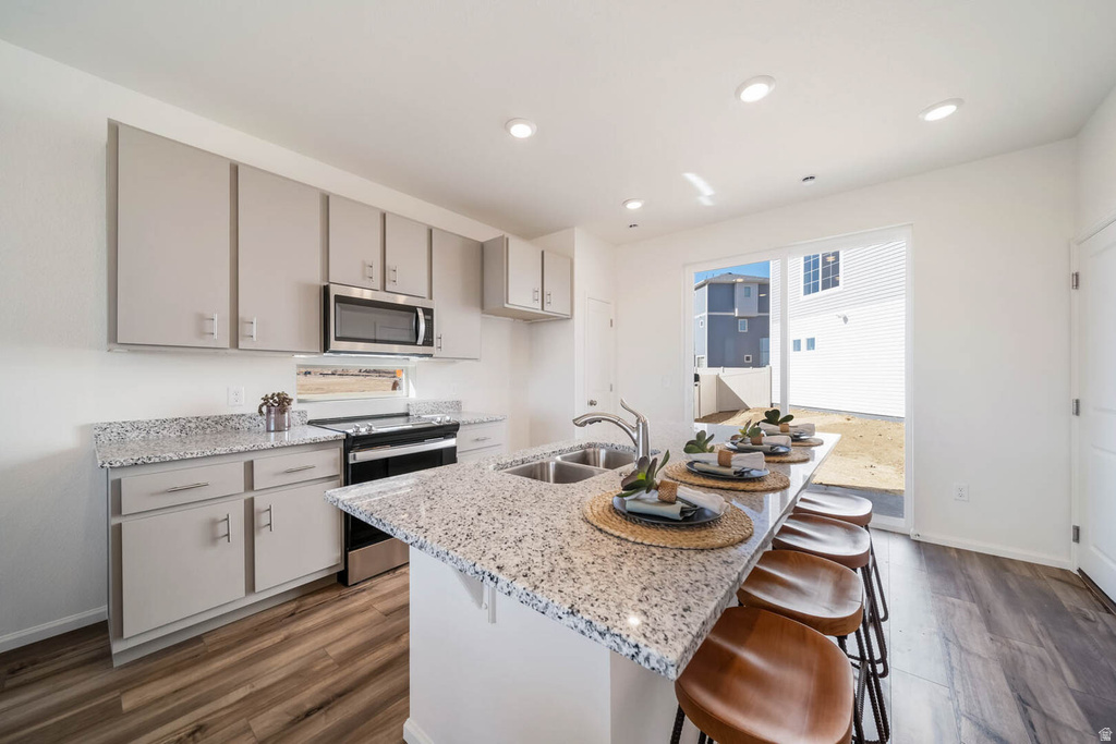 343 E HALLS CREEK RD Saratoga Springs, UT 84045