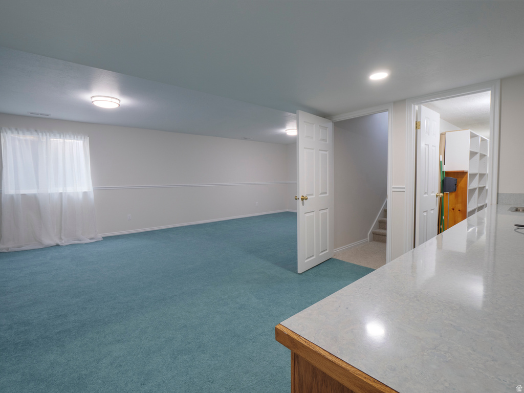 1081 E 5675 S South Ogden, UT 84405