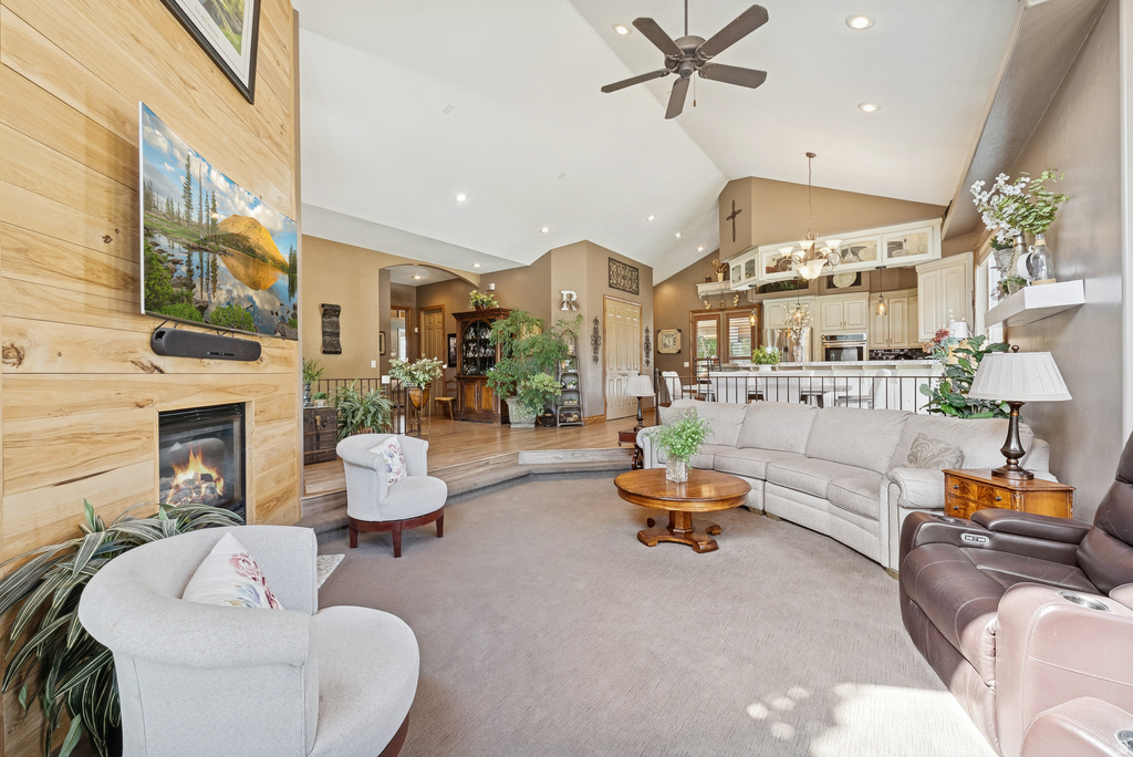 10685 N JERLING DR Highland, UT 84003