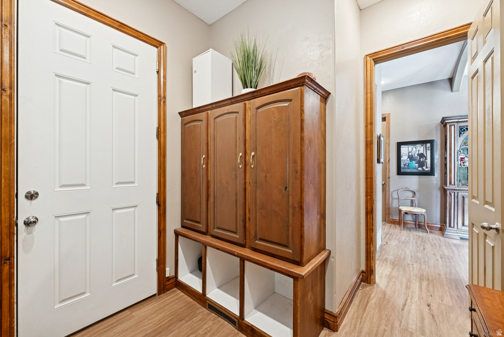 10685 N JERLING DR Highland, UT 84003