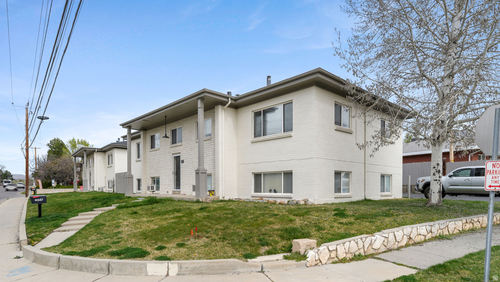4345 S HIGHLAND DR Holladay, UT 84124
